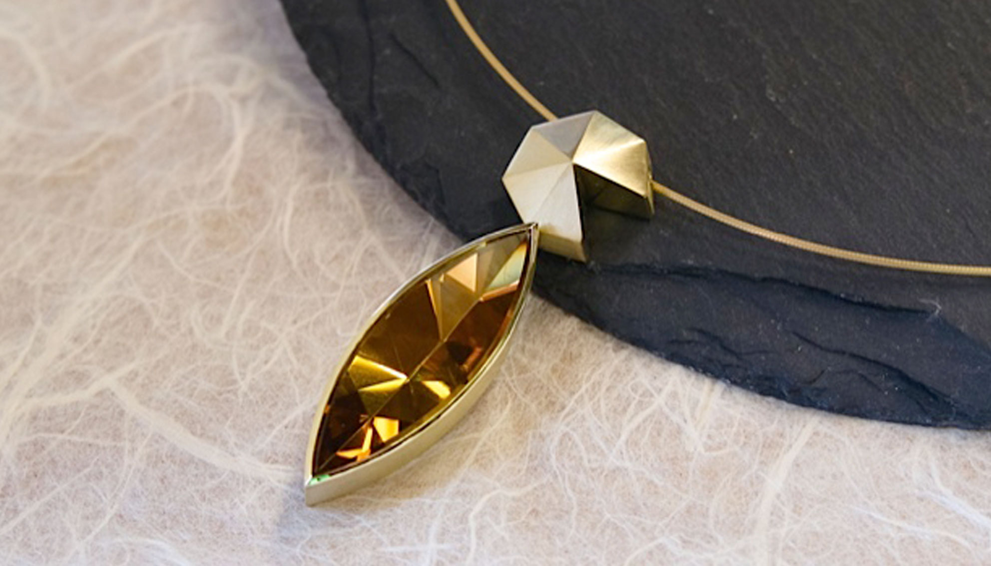 ly High Collier in Gold mit Citrin