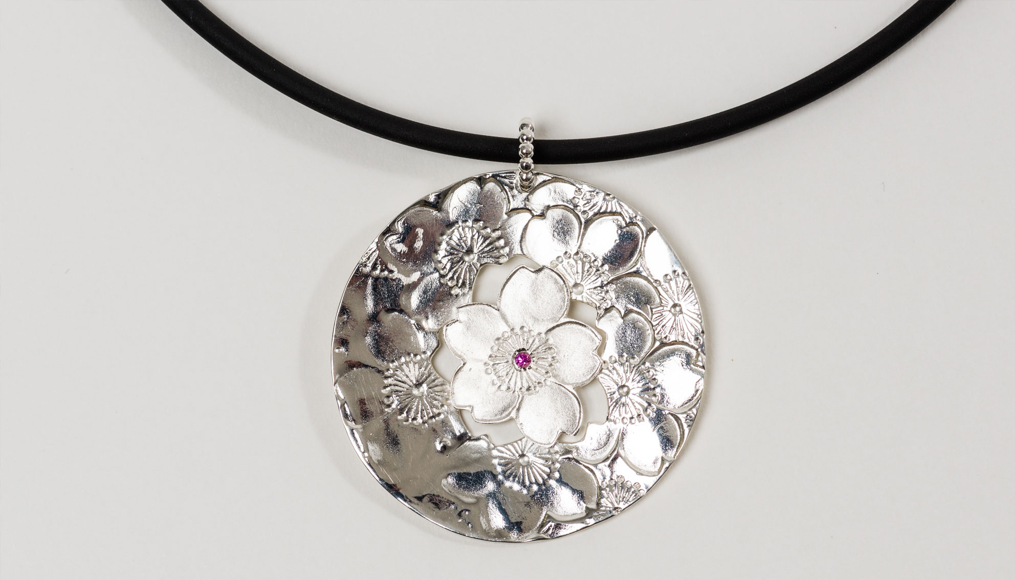 Kirschblütenkollektion - Großes Collier
